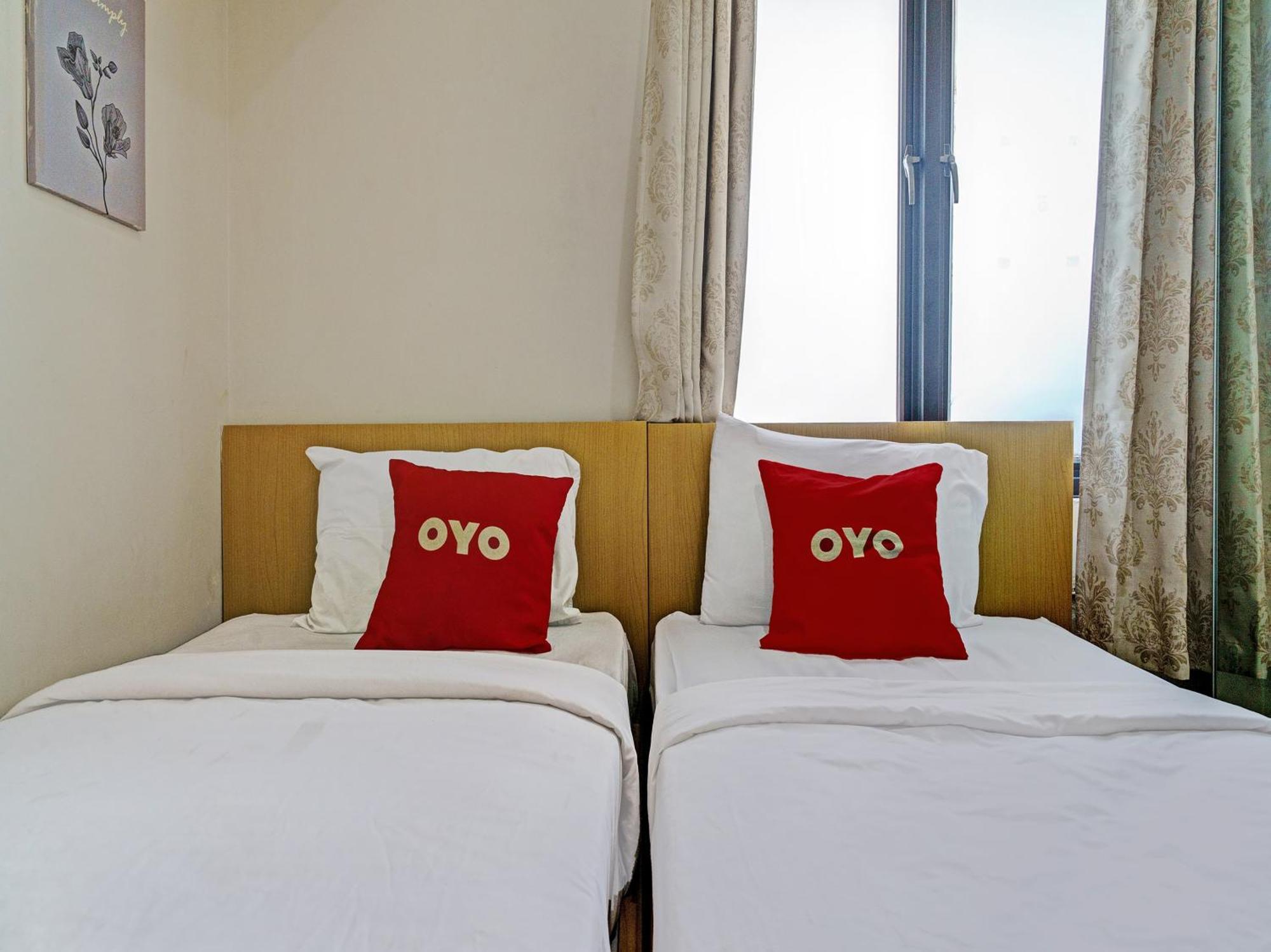 Oyo 92772 Losmen Diah Syariah Langsa Exterior photo
